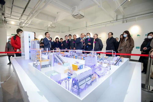 中國(guó)循環(huán)經(jīng)濟(jì)協(xié)會(huì)應(yīng)邀出席盈創(chuàng)匯智食品級(jí)再生聚酯切片工廠開(kāi)工慶典