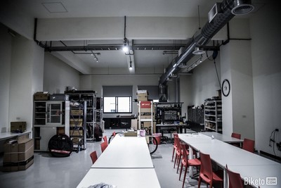 自行車工廠巡禮:DT SWISS臺灣新廠探秘|GBI|輪組|企業(yè)參觀 - 美騎網(wǎng)|Biketo.com